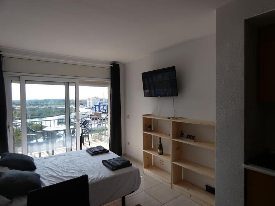 Estudio Con Vistas, Roses Zewnętrze zdjęcie